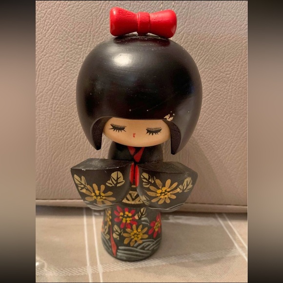 Vintage Hand Crafted Japanese Wooden Doll - Picture 2 of 7
